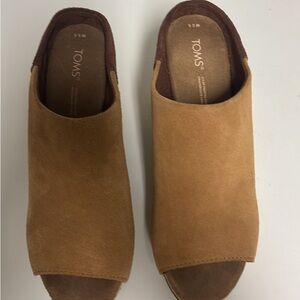 TOMS Women's Brown Suede Mules